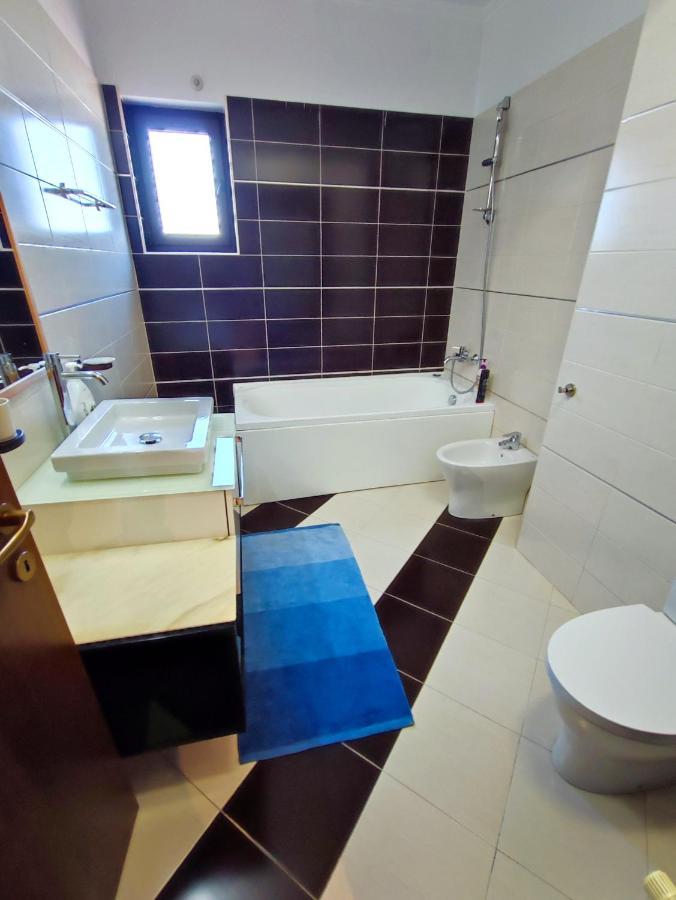 בוקרשט Aria Premium Apartment מראה חיצוני תמונה